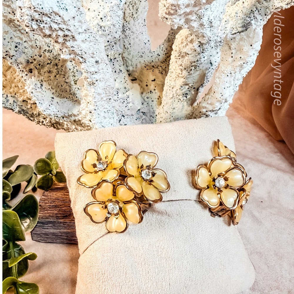 Yellow Thermoset Flower Clip-on Earrings